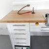 Freuding Dentalmöbel Arbeitstisch mit Bord, Kavo K9 und AT Absaugung 7351 – Bild 9