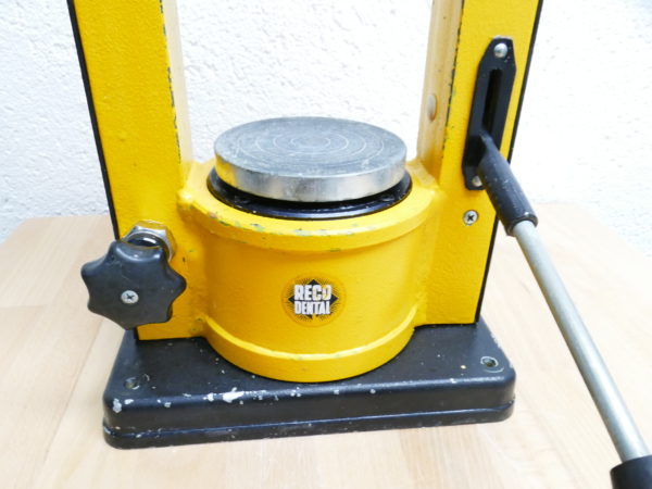 Reco Küvettenpresse Hydromatic 8138 – Bild 7