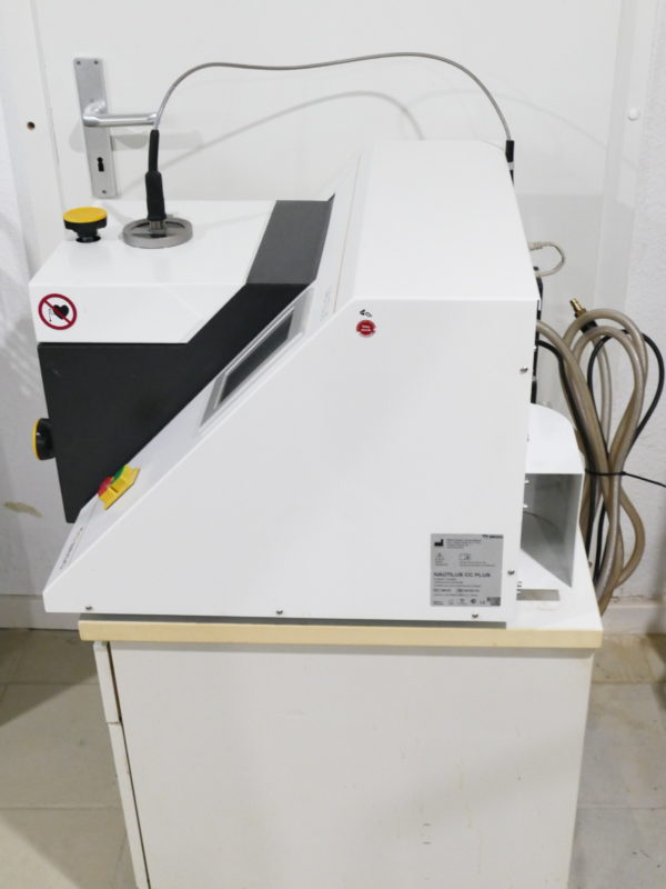 Bego Nautilus CC plus Vakuum-Druck-Gießgerät + Druckluftspeicher + Schrank + Zubehör 8166 – Bild 11