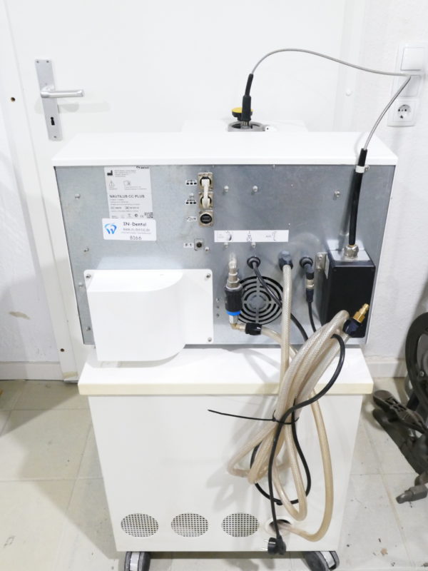 Bego Nautilus CC plus Vakuum-Druck-Gießgerät + Druckluftspeicher + Schrank + Zubehör 8166 – Bild 9