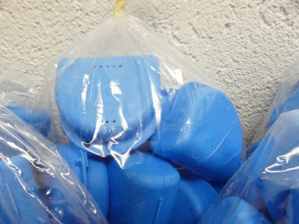 50 Stück Zahnspangendose Prothesendose Prothesenbox 8221 – Bild 4