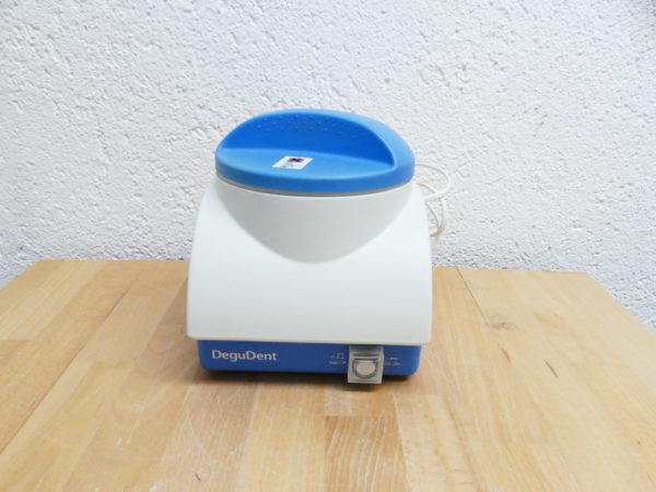 Neacid von Degussa 8232