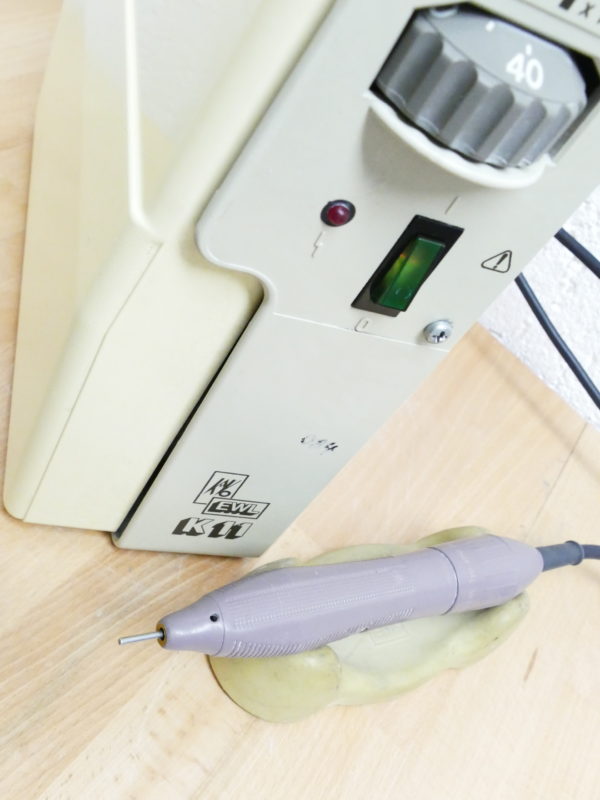 Kavo K11 Type 4980 (35.000 U/min) Knieanlasser mit Handstück 4911 überprüfte Anlage 8261 – Bild 5