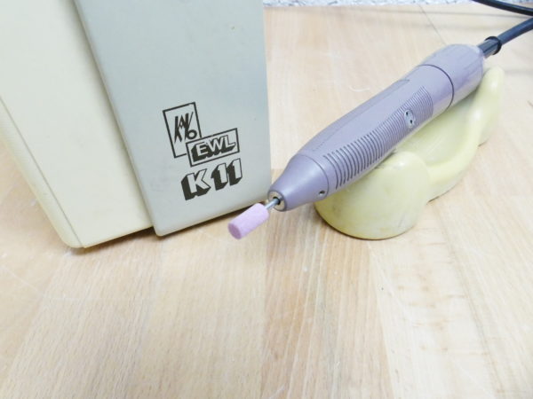 Kavo K11 Type 4980 (35.000 U/min) Knieanlasser mit Handstück 4911 überprüfte Anlage 8259 – Bild 5