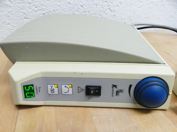 Kavo EWL K-Control Anlage mit Knieanlasser und Handstück 8308 – Bild 5