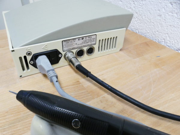 Kavo EWL K-Control Anlage mit Knieanlasser und Handstück 8308 – Bild 3