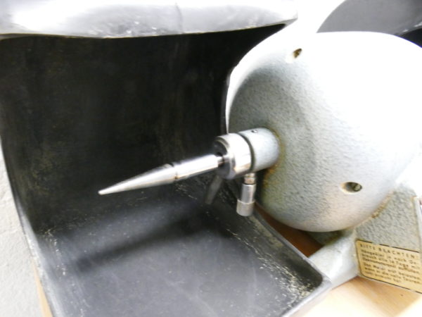 Poliermotor von Wassermann mit 1500 und 3000 U/Min und 2 Tröge 8363 – Bild 4