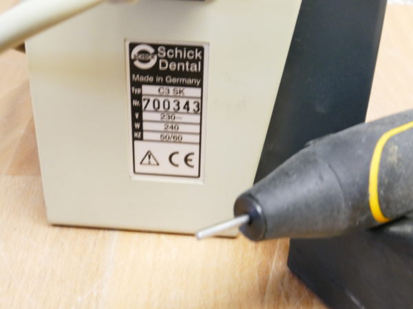 Schick C3 Master Technikmaschine mit Kniesteuerung überprüft 50.000 U/Min 8330 – Bild 3