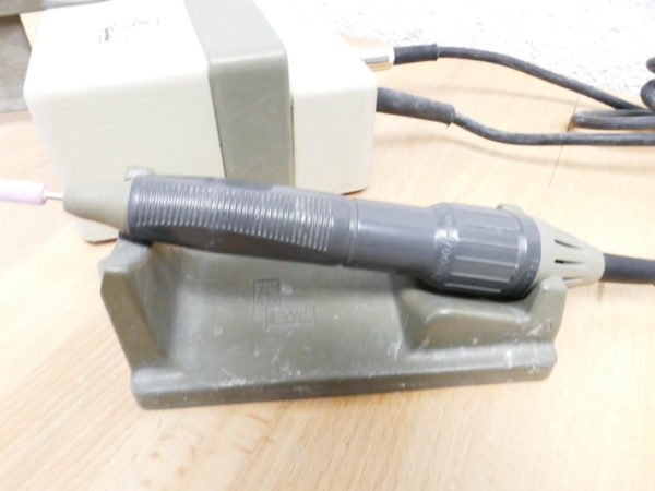 Kavo EWL K9 Handstück mit Fußanlasser überholte Anlage 8406 – Bild 4