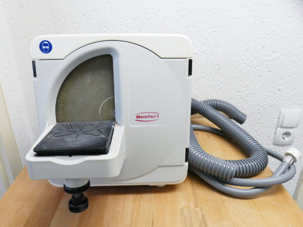 Renfert MT3 pro Gipstrimmer mit gebrauchter Diamantscheibe 8420