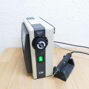 Schick Dental CN Handstück mit Knieanlasser Technikmaschine 8645