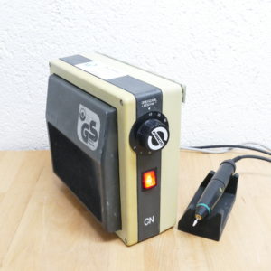 Schick CN Technikmaschine mit Kniesteuerung überprüft 8726