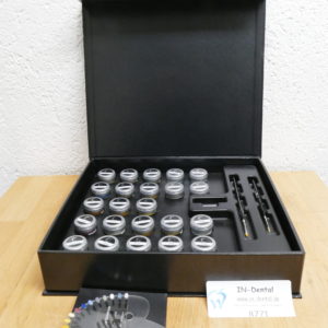 Heraeus Stains Universal im Set als Restposten 8771