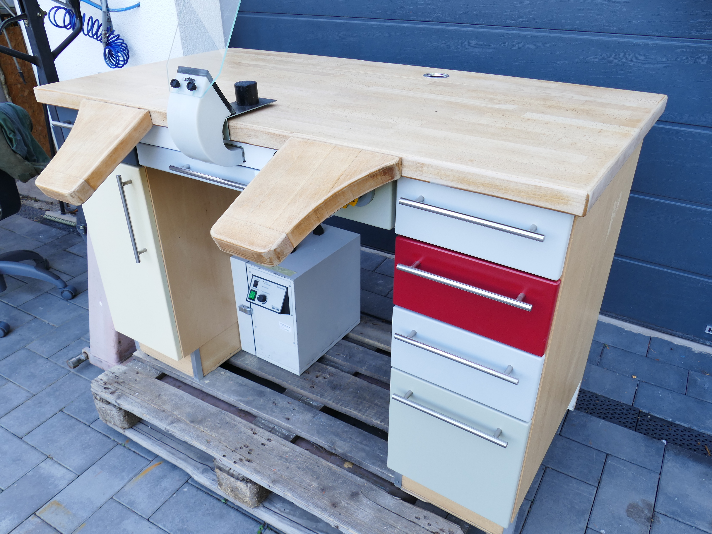 Dentalmöbel 134 cm Labor Möbel Arbeitstisch mit Luftanschluß und Absaugung 9244 – Bild 5